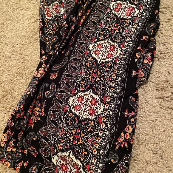 Patterned pants - Picture 2 of 3